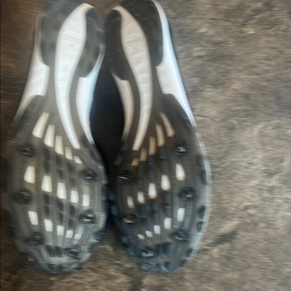 Adidas Black Track and Field Spikes - Picture 2 of 6